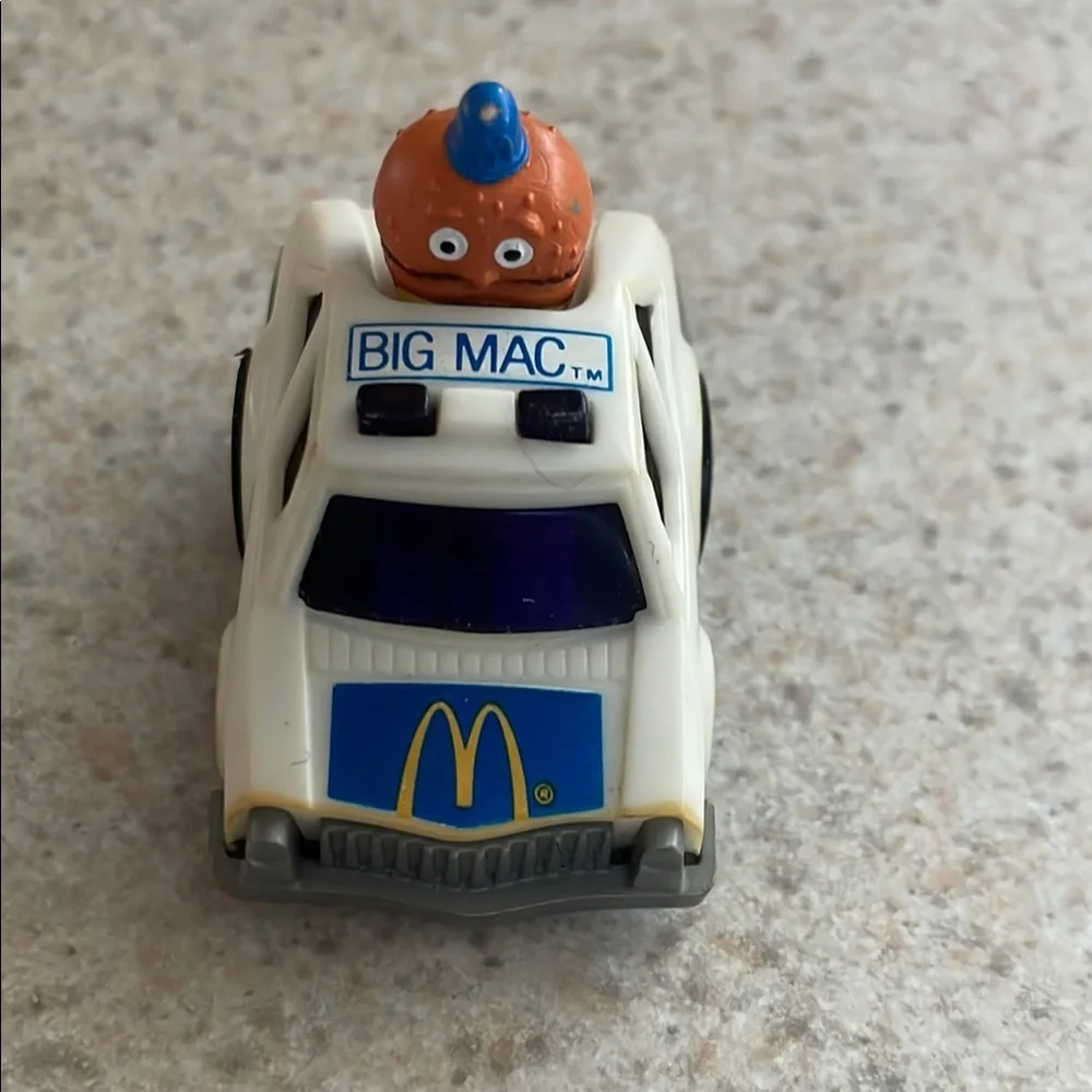VTG McDonald's Happy Meal Big Mac police car toy White and Blue pullback moves